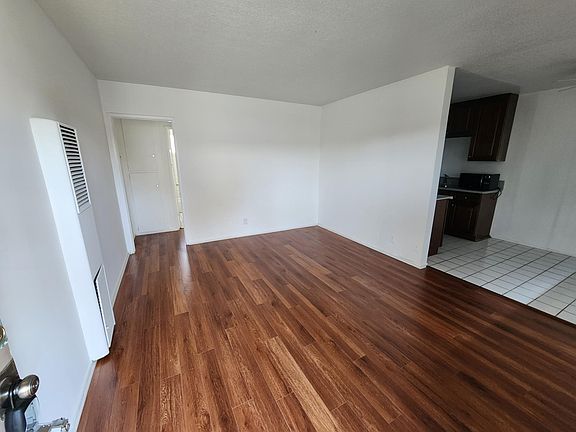 5th image of 1808 10th St #8
