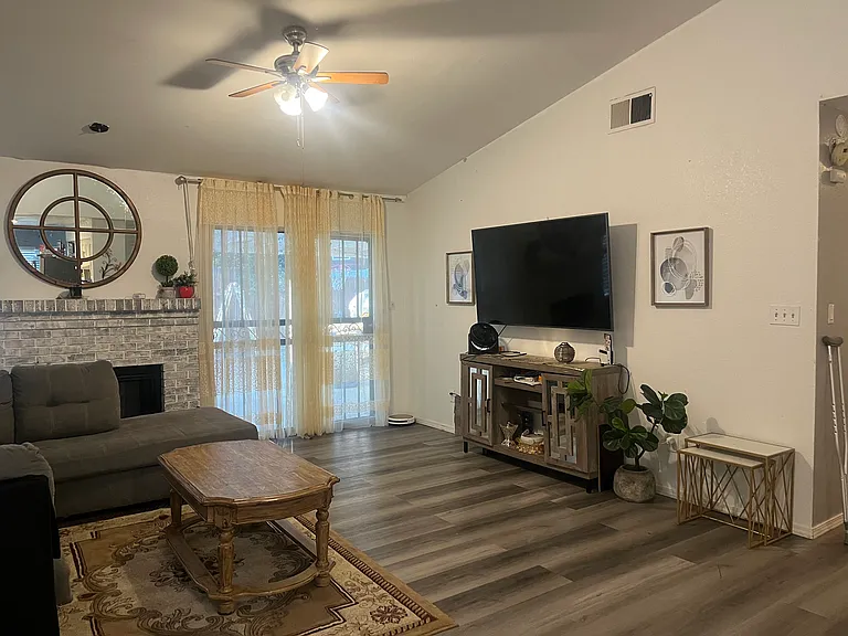 7920 Cold Creek Ct — Photo 8