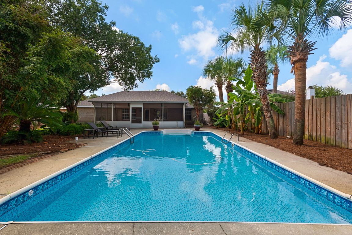 next background image