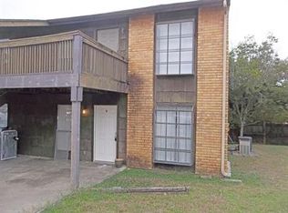 611 Bracewood Cir APT B, San Marcos, TX 78666