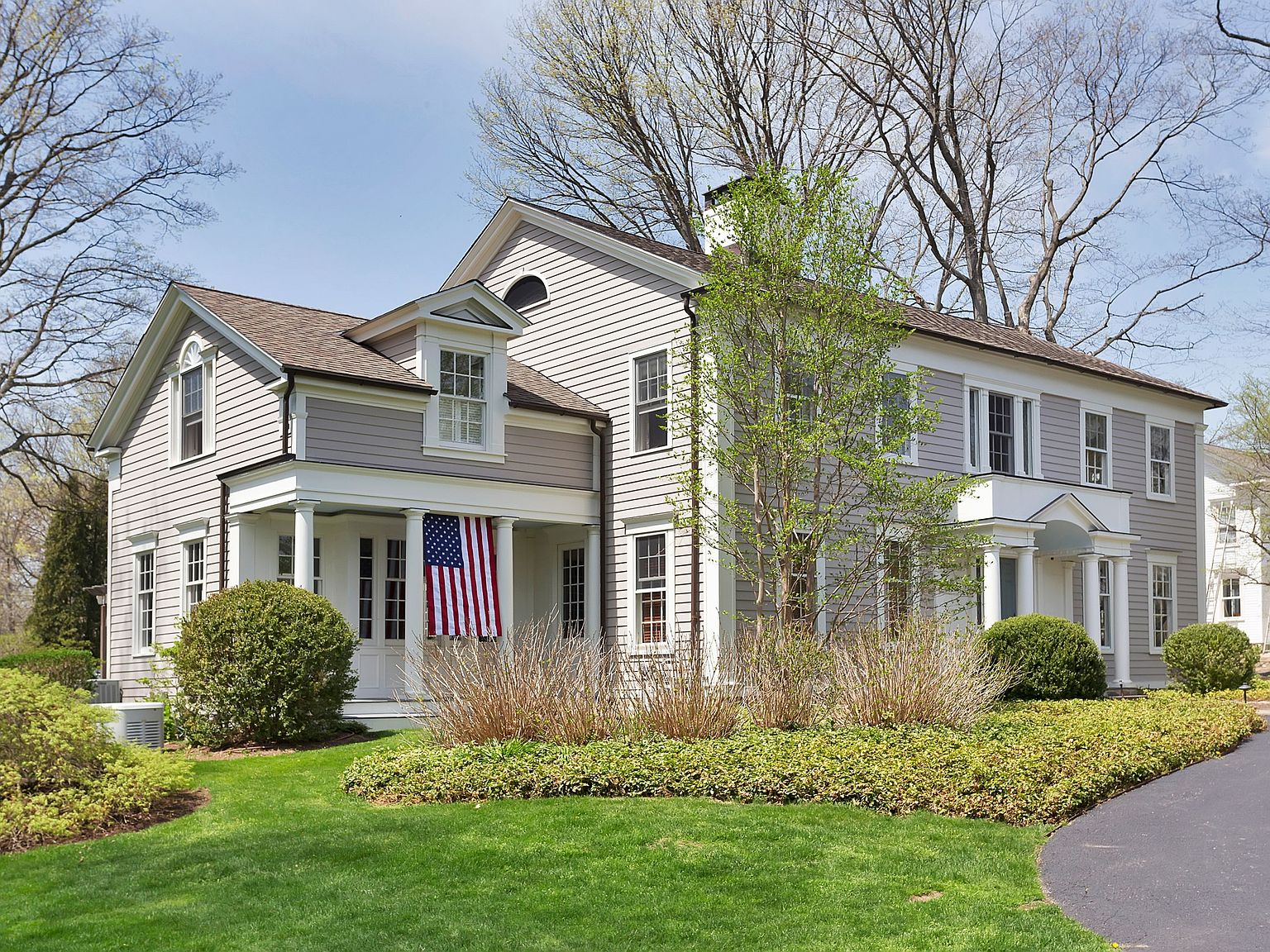 2683 Bronson Rd, Fairfield, CT 06824 Zillow