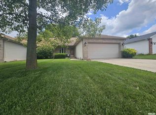 2310 Cormorant Dr, Springfield, IL 62711