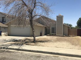 37520 48th St E, Palmdale, CA 93552