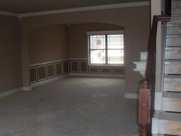 3rd image of 3111 SW Waterleaf Ave