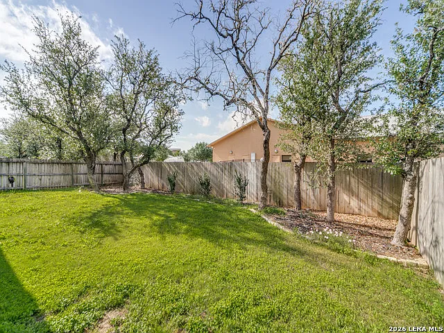 111 Arbor Woods — Photo 23