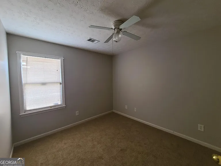 5009 Mint Dr — Photo 17