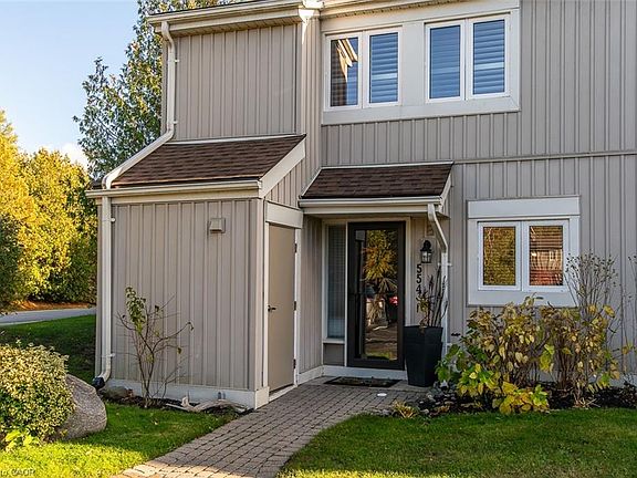 2nd image of 554 Oxbow Cres