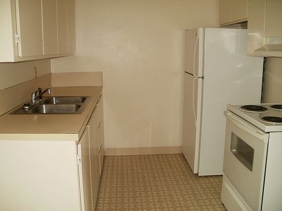 5th image of 108 Yelton Dr APT 4