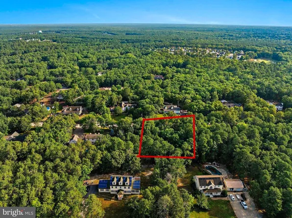 20 Maplewood Dr, Little Egg Harbor, NJ 08087