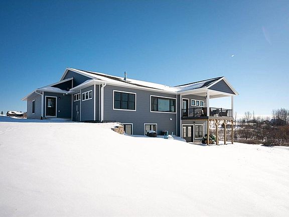3rd image of 1206 Crossing Meadows Dr