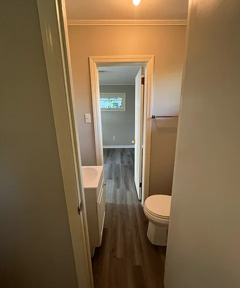 1810 Catawba St — Photo 36