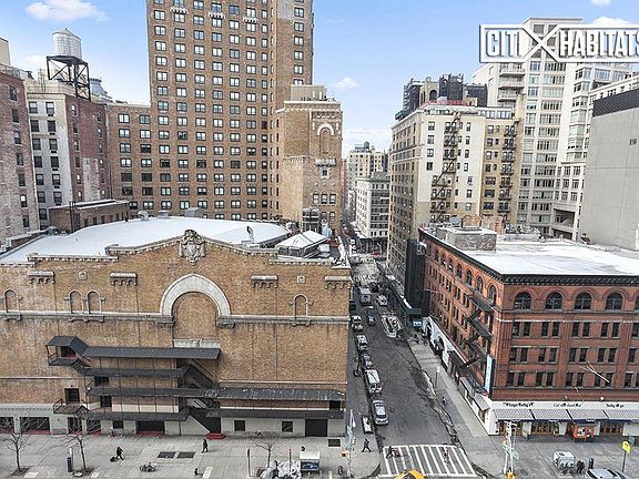 3rd image of 166 W 75th St APT 1010