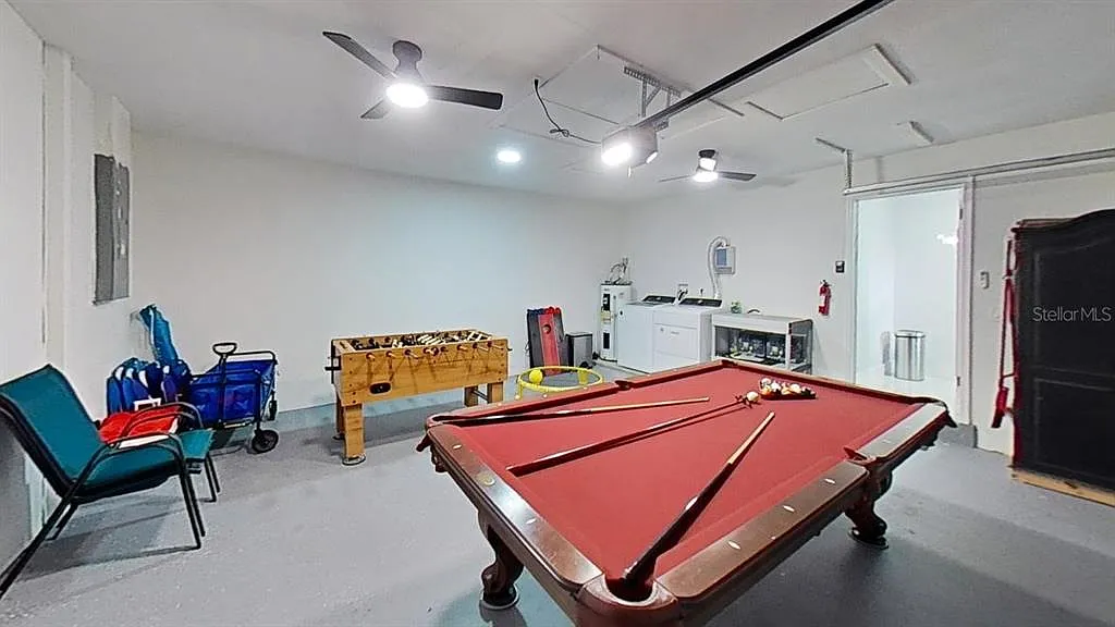 3 bed, 2.0 bath, 1370 sqft, $4,500 — Photo 2