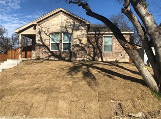 2900 Fernwood Ave, Dallas, TX 75216