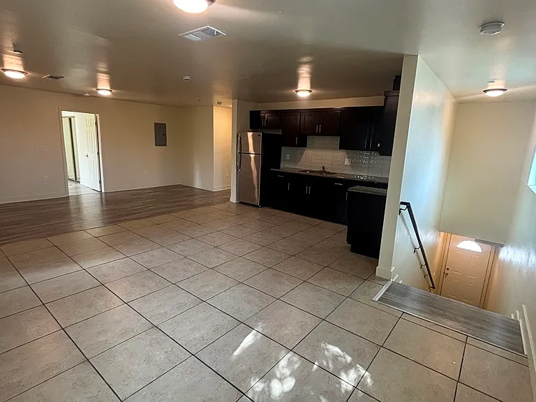 1614 N Soto St — Photo 3