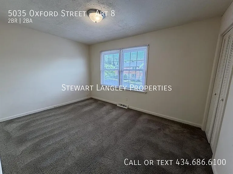 5035 Oxford St #8 — Photo 21