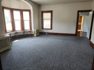 6 Church St, Erving, MA 01344