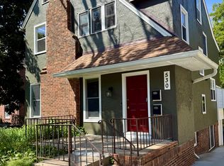 530 43rd St APT 2, Des Moines, IA 50312