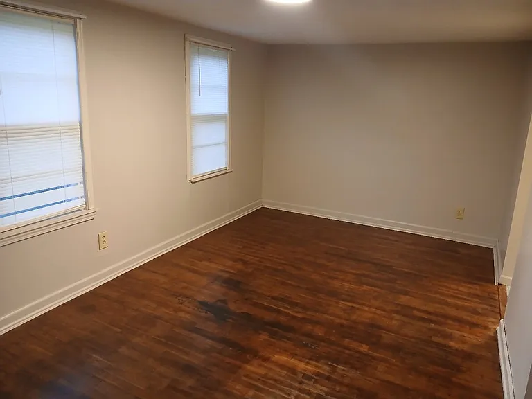 902 S Fair St — Photo 8