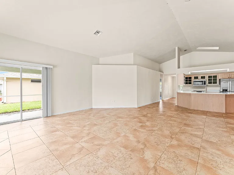 2759 Turnbull Cove Dr — Photo 12
