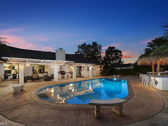 2nd image of 7380 Whitegate Ave