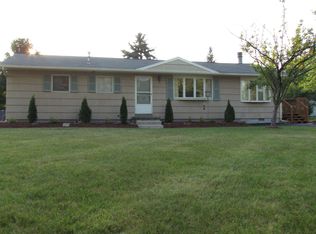 123 Viscount Dr, Rochester, NY 14623