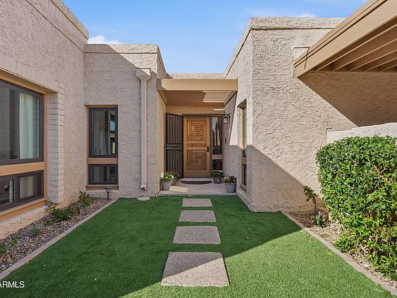 3rd image of 4525 N 66TH Street N #121
