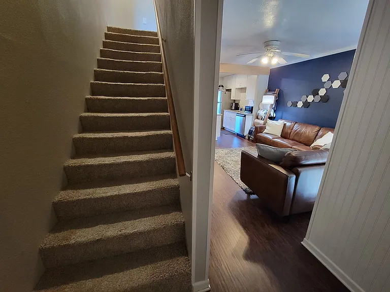 1411 Airline Dr #A — Photo 4