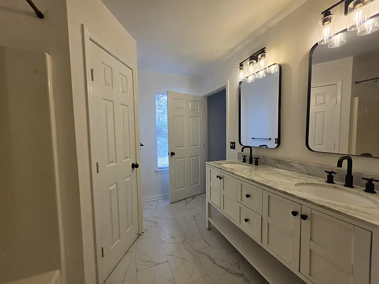 404 Riverchase Blvd — Photo 8