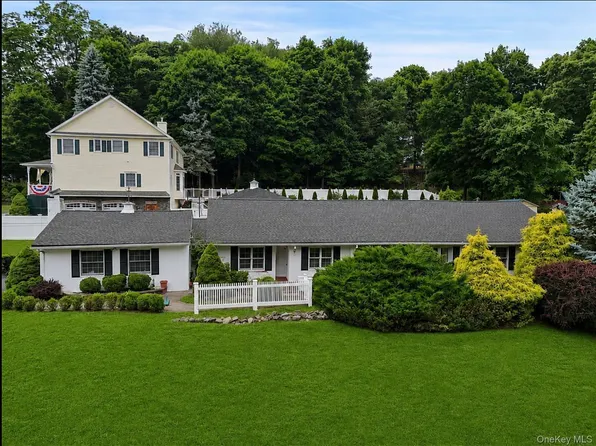 14 Brisman Dr, Thiells, NY 10984