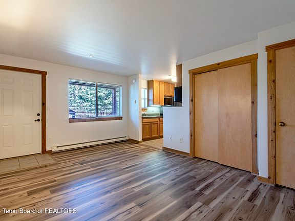 5th image of 200 Homestead Rd #305