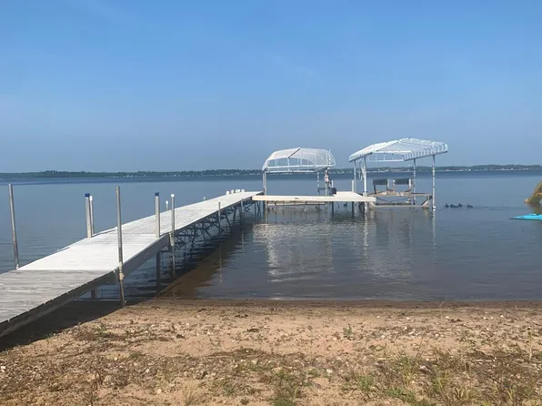 1323 E Lake Dr, Shell Lake, WI 54871