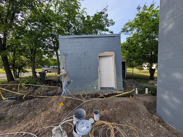 430 E Brockett St — Photo 15