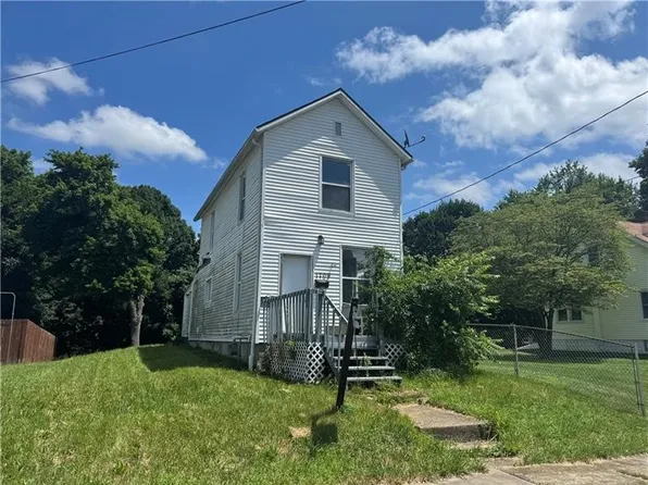1709 Morris St, New Castle, PA 16102