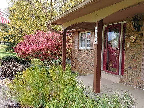 4th image of 5384 Spruce Ln