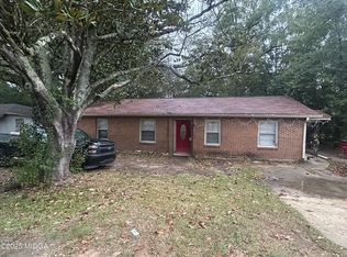 4058 Lindsey Dr, Macon, GA 31206