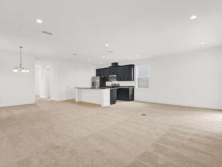 7819 Syracuse Dr — Photo 10