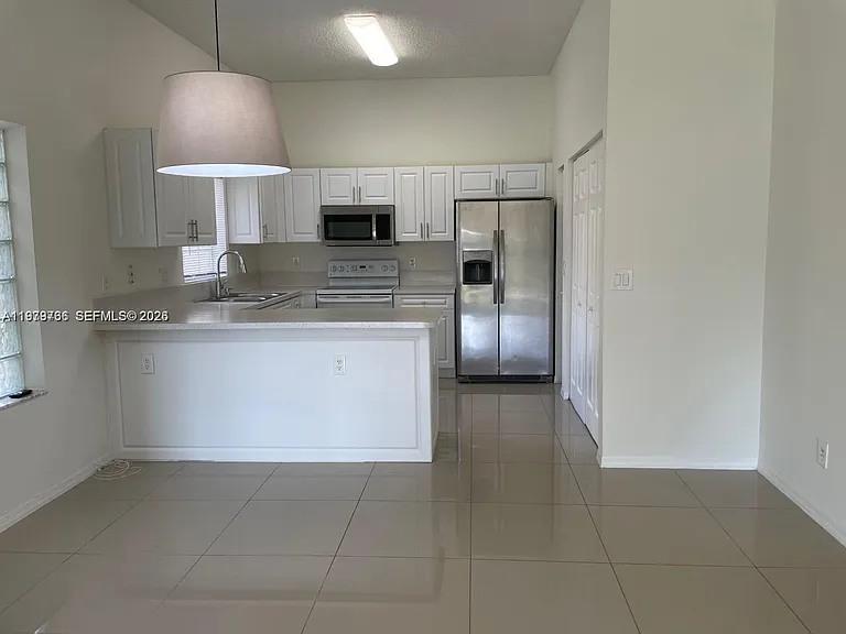 16309 Emerald Cove Rd #16309 — Photo 7