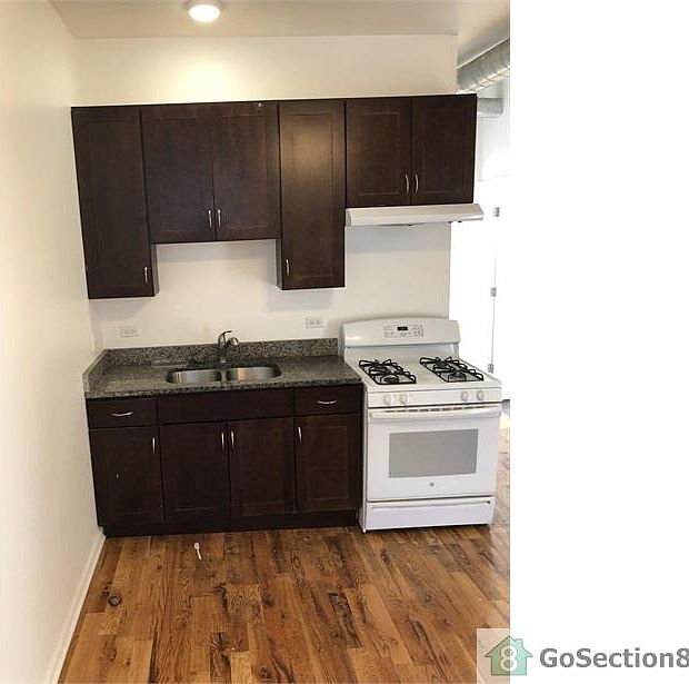 1st image of 1120 S Francisco Ave APT 2R