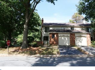 215 Chase Rd, Chesterbrook, PA 19087