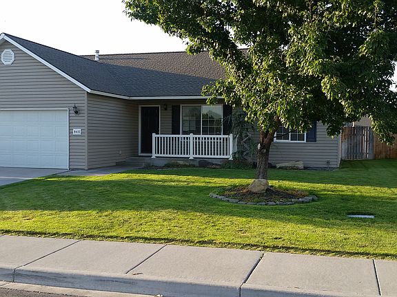 5th image of 8415 Kingsbury Dr