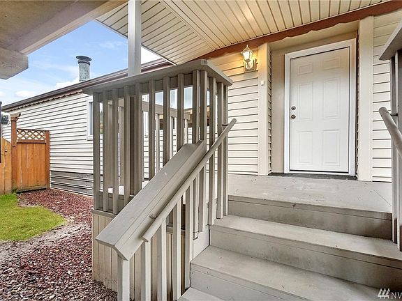 3rd image of 5309 107th Avenue Ct E