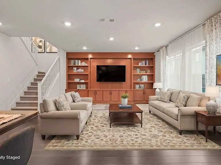 6041 Wandering Star Dr — Photo 2