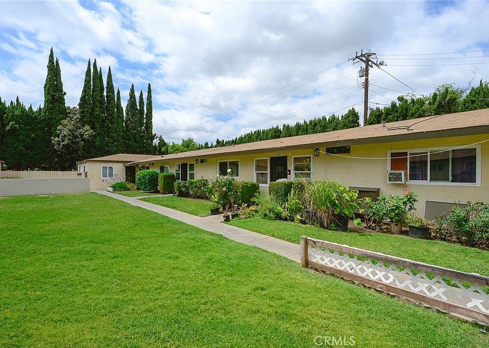 1st image of 4032 W Valencia Dr