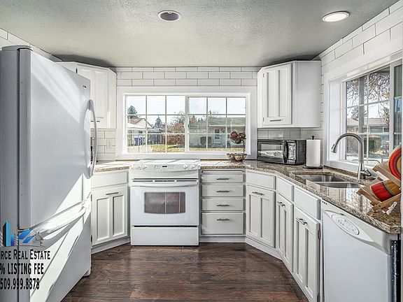 2nd image of 8507 E Mansfield Ave