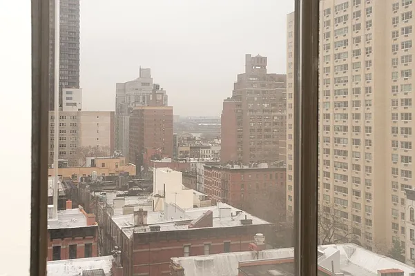 Rented by MNS | media 12