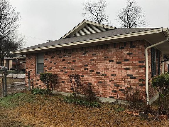 5th image of 1418 Deborah Ave