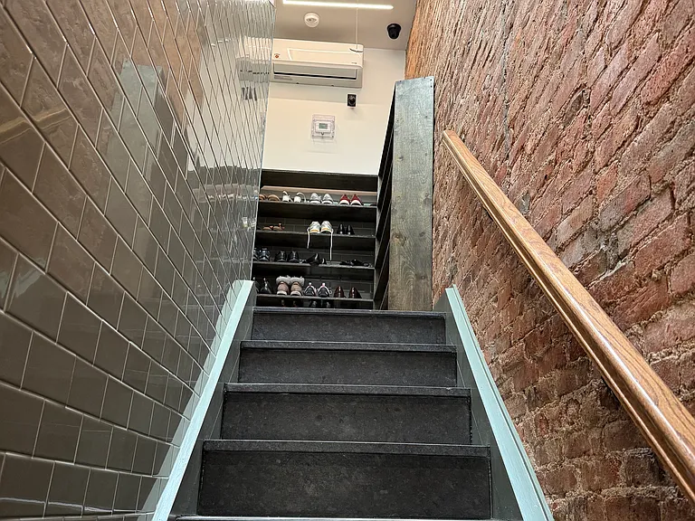 6080 Catalpa Ave #2-B — Photo 13