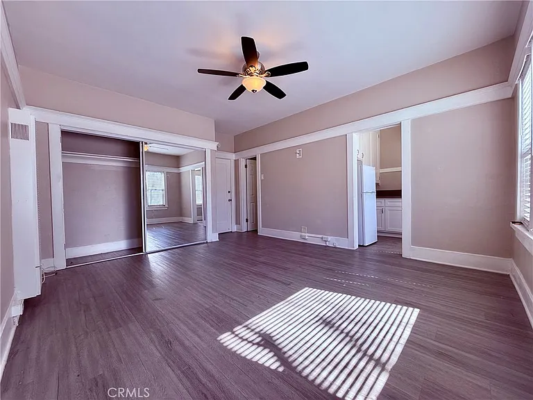 406 Linden Ave #5 — Photo 1