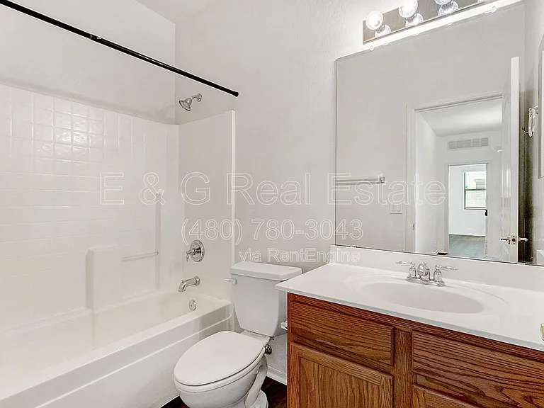 17228 W Elm St — Photo 17